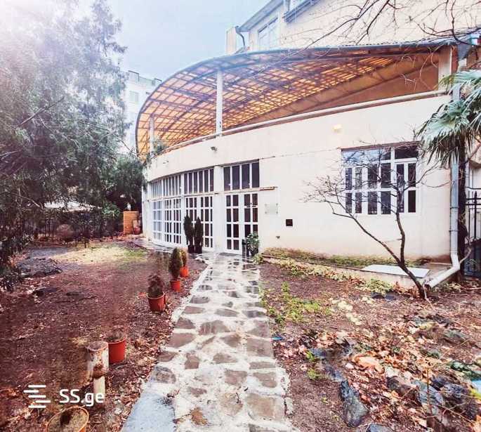 https://static.ss.ge/20251013/4_14eb8ccb-49d8-4e65-b39a-61c2ffc345fa_Thumb.jpg
