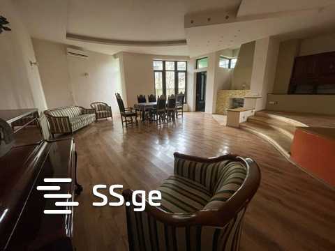 10 Room Private House For Sale view 2