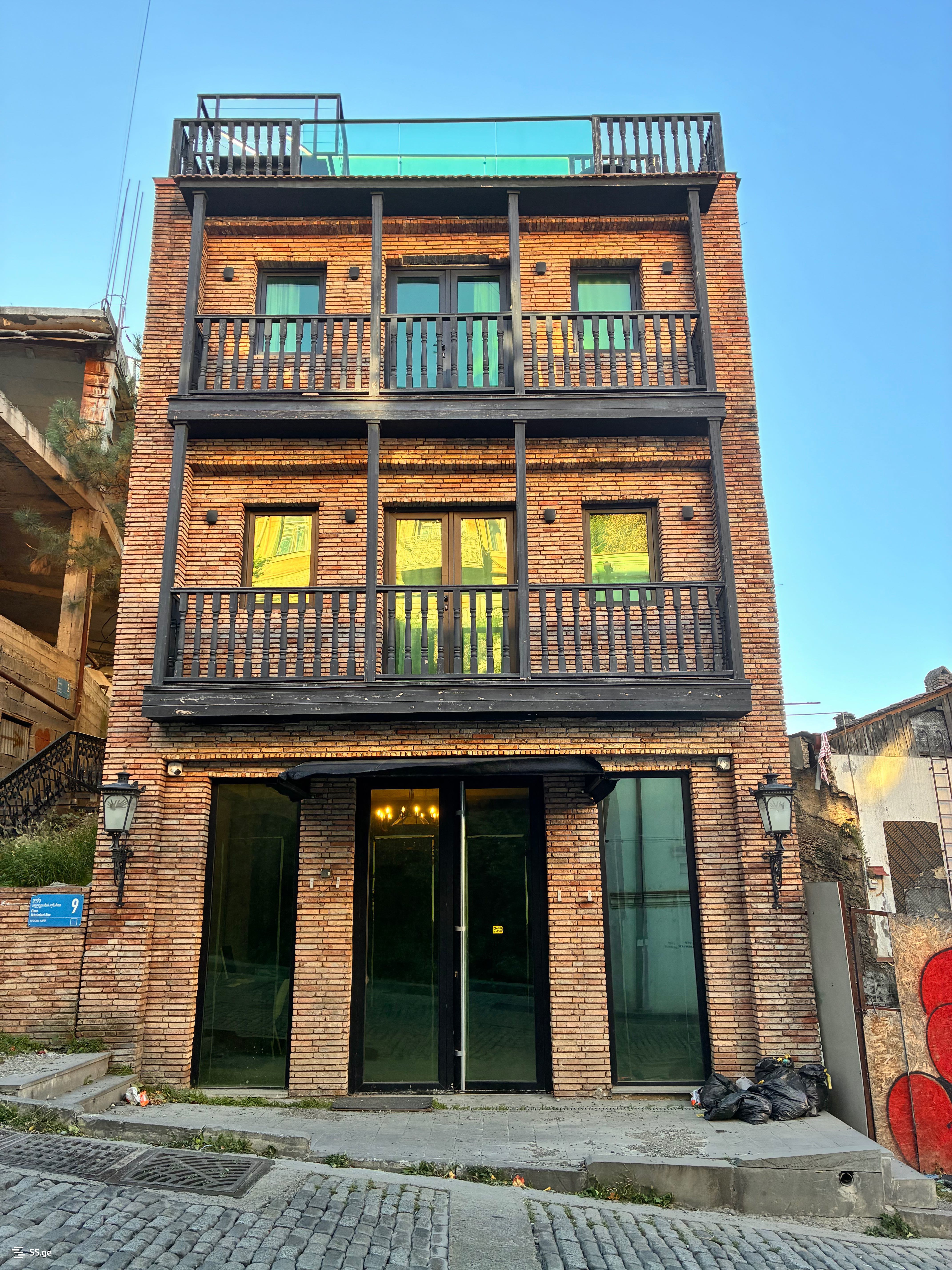 Hotel For Sale. Chugureti view 9