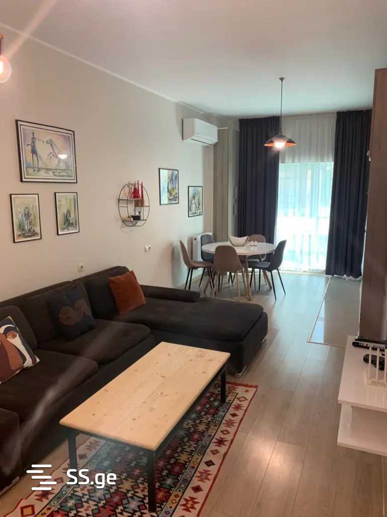 3 room Flat For Rent. Vake, Tbilisi