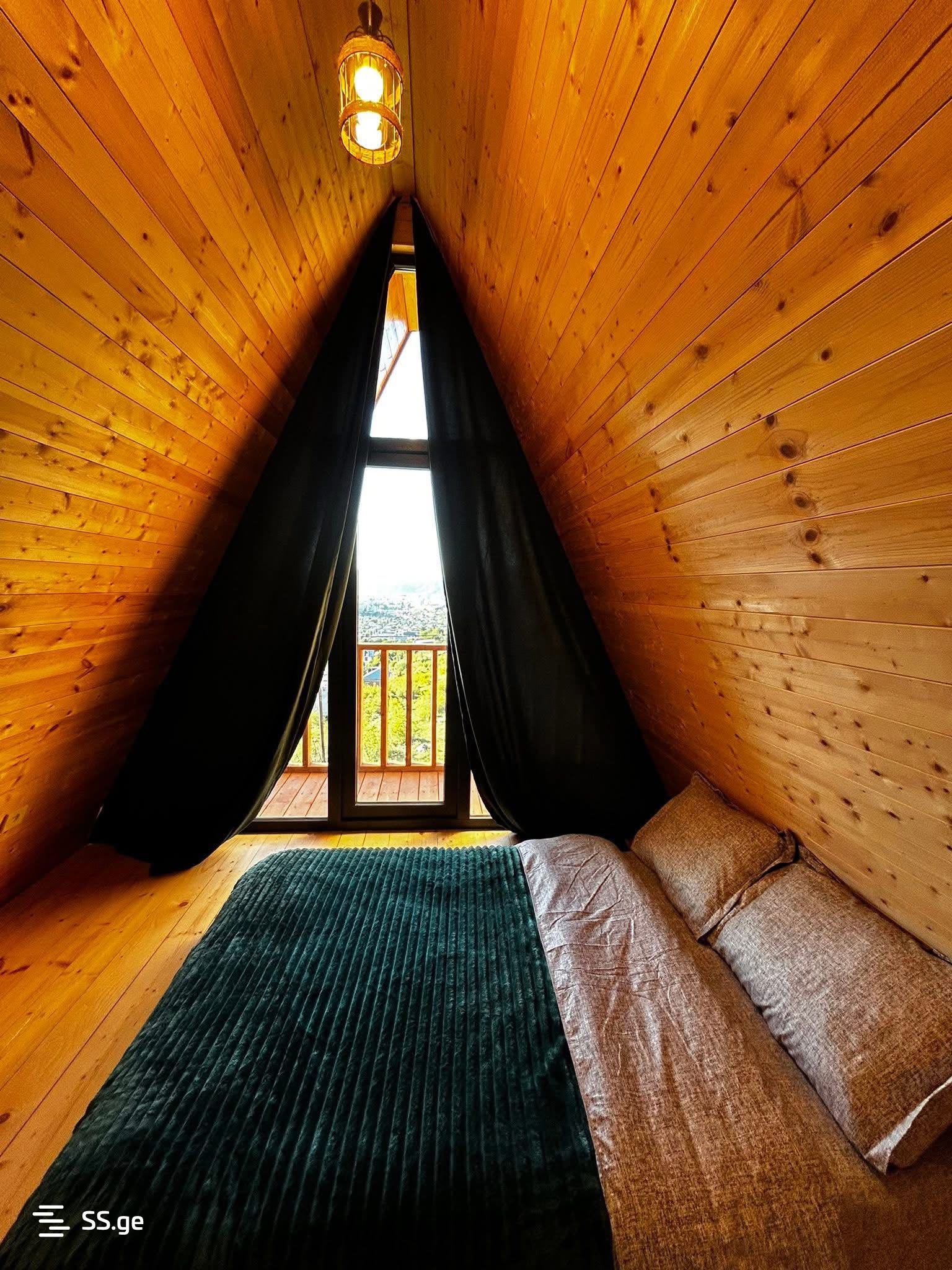 3 Room Summer Cottage For Rent. Mukhiani, 9 of 10