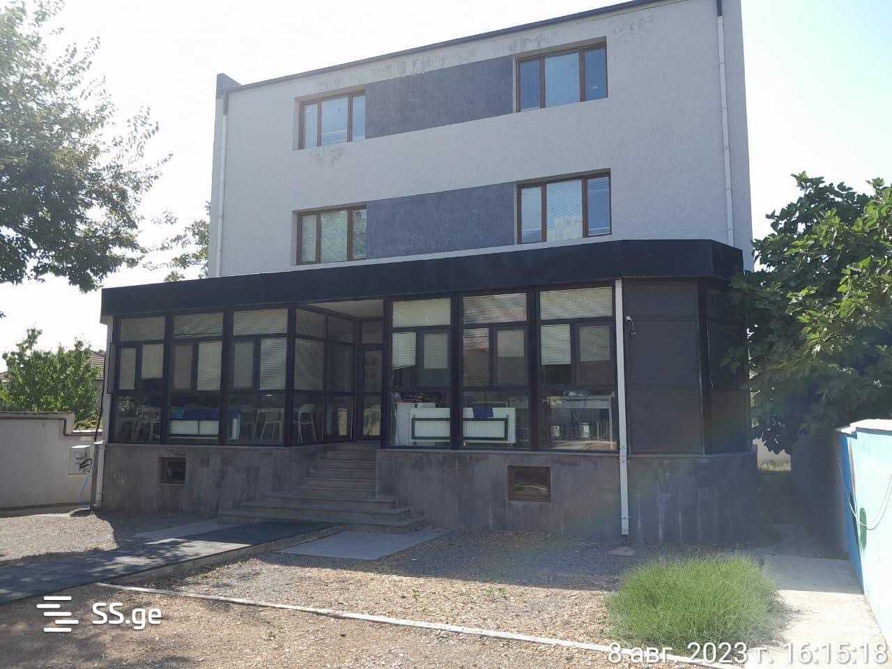 Commercial space For Sale. Saguramo