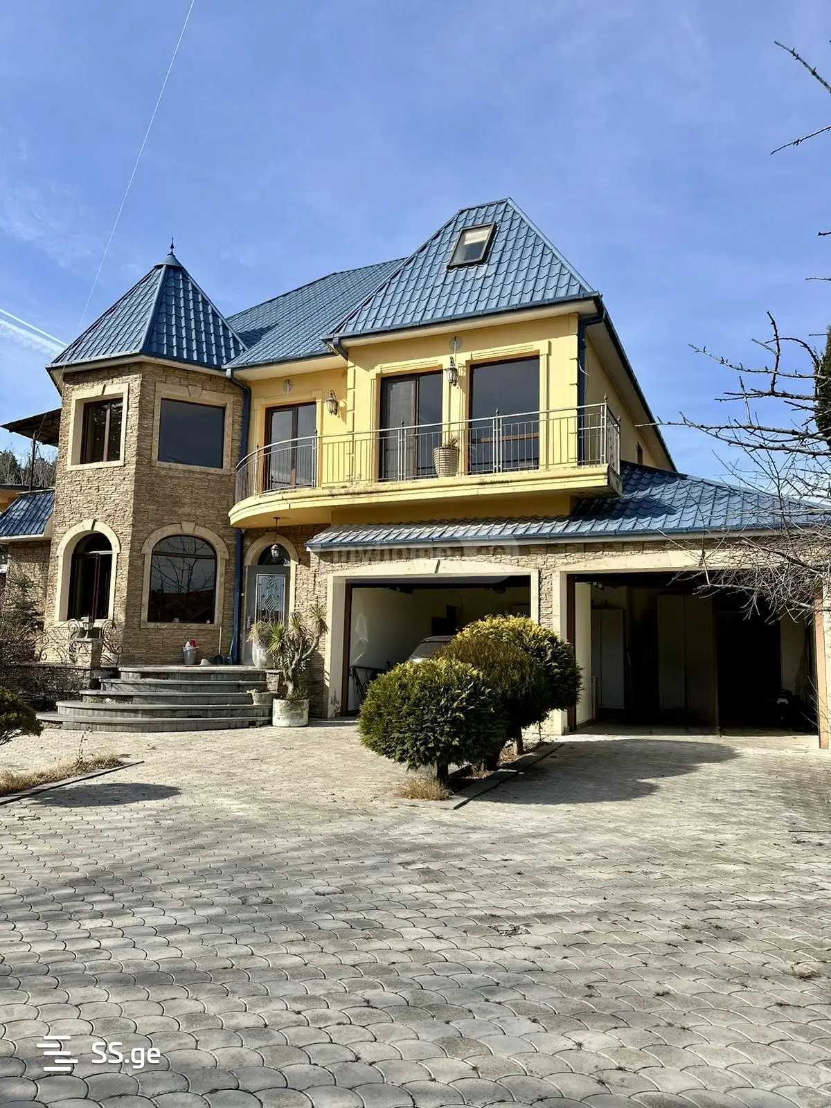 8 Room Private House For Rent. Tskneti view 2