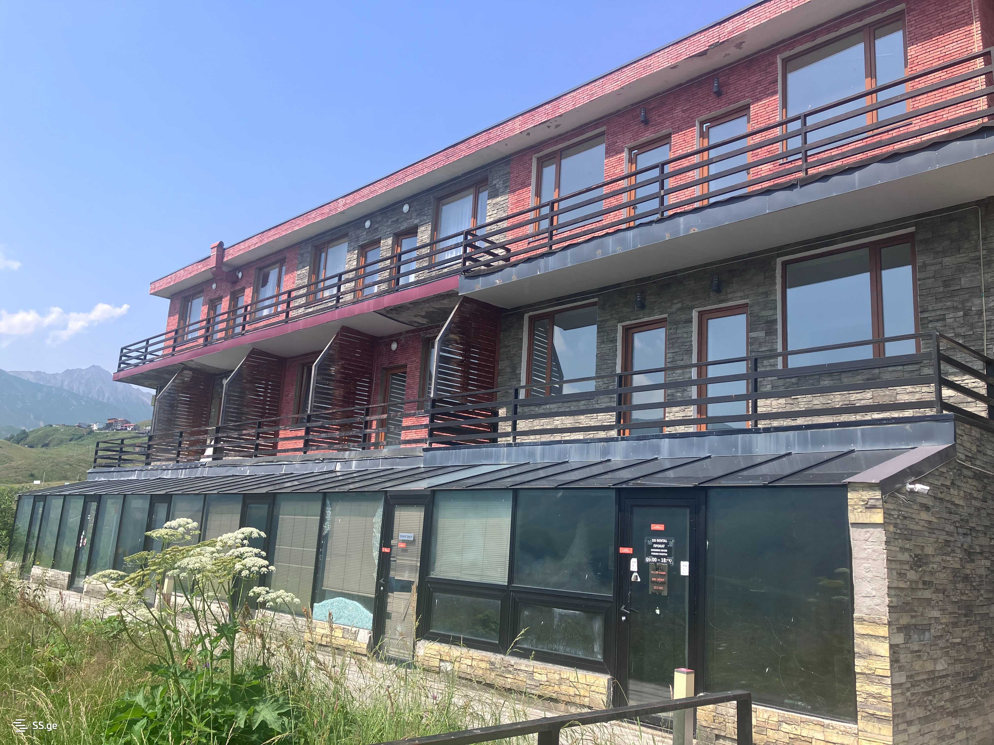Hotel For Sale. Gudauri, 1 of 4