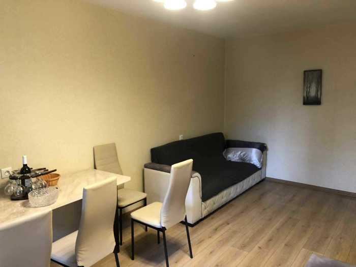 https://static.ss.ge/20251017/4_8461ca51-2606-4d50-b9bf-f3558ef43b72_Thumb.jpg