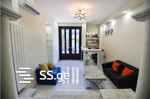 22 Room Hotel For Rent. Chugureti, 1 of 11