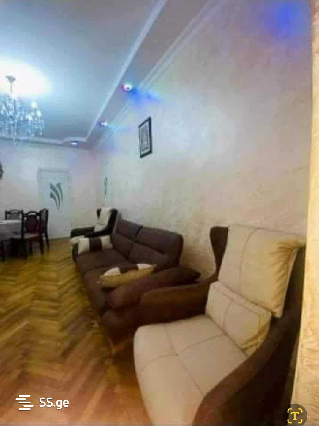 5 Room Private House For Sale view 12
