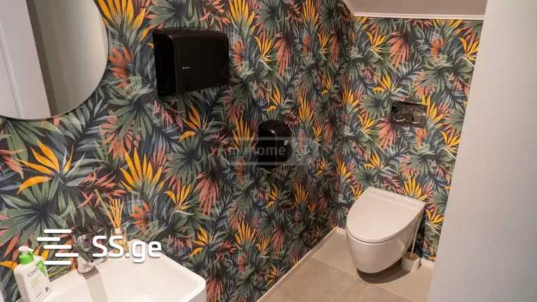 8 Room Private House For Sale view 15