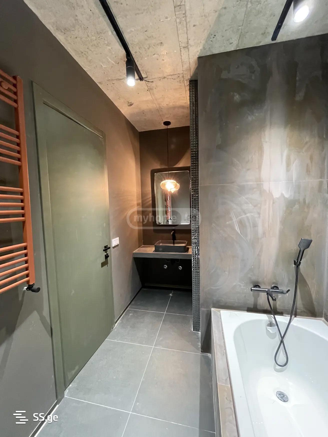 5 Room Summer Cottage For Rent. Mtatsminda view 8