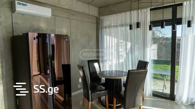 8 Room Private House For Sale view 7