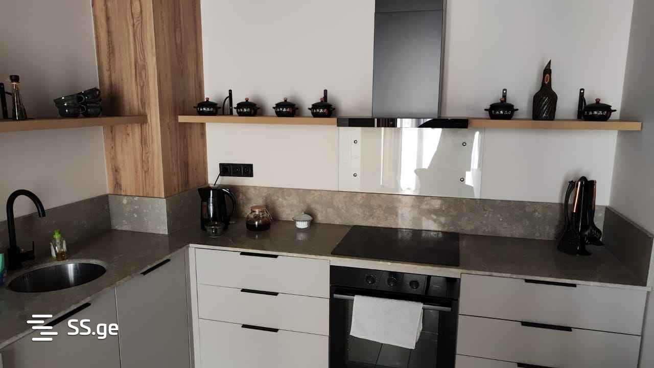 4 Room Private House For Sale view 9