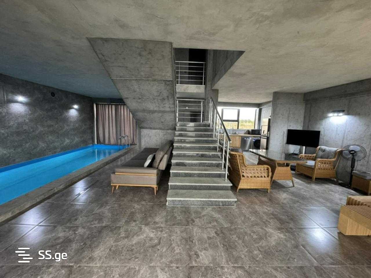 5 Room Private House For Sale view 9