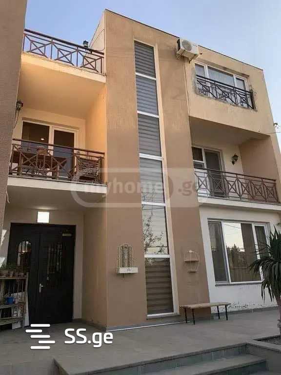Private House For Rent. Chugureti view 1
