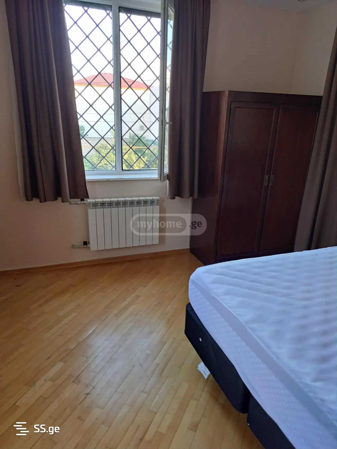 8 Room Private House For Rent. Digomi view 10