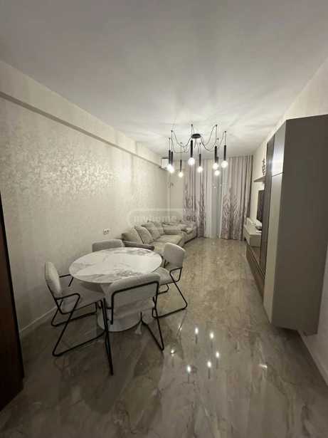 2 room Flat For Rent. Saburtalo  - picture #1