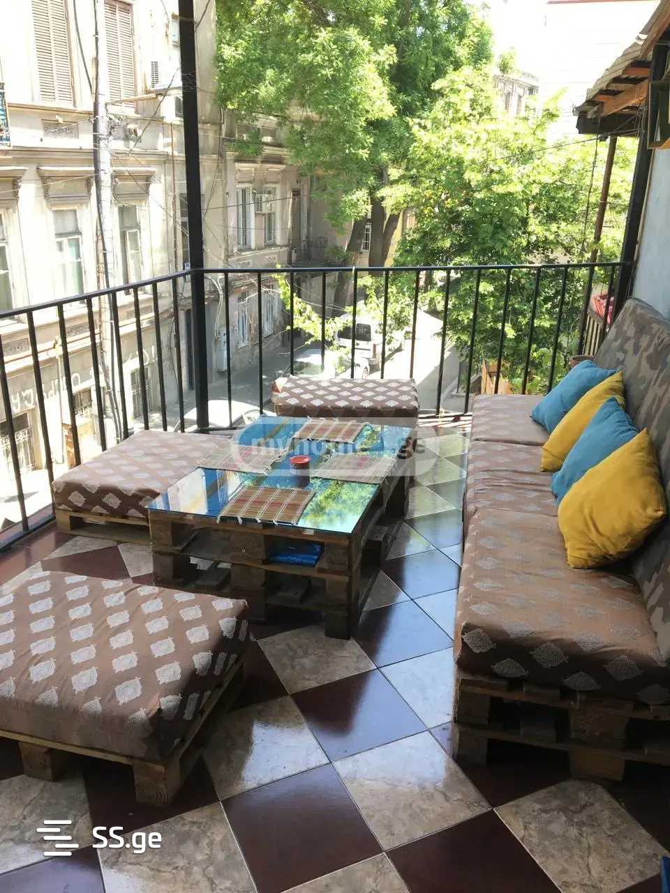 7 Room Hotel For Rent. Mtatsminda, 2 of 12