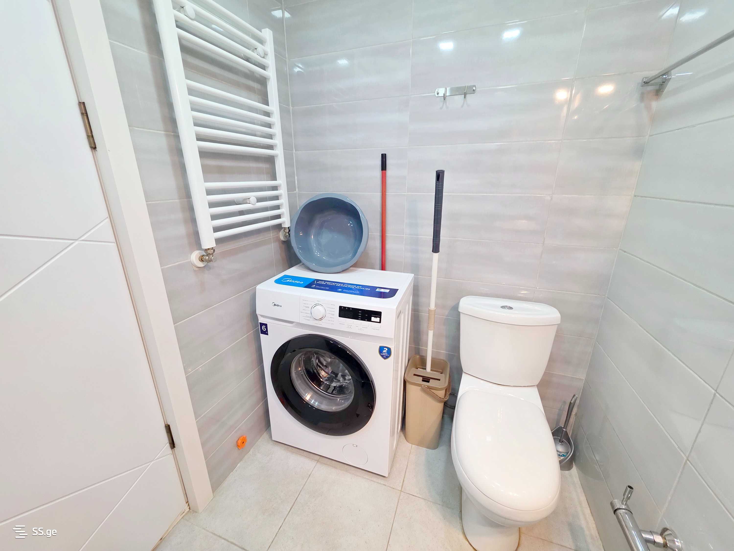 1 Room Flat Daily Rent. Digomi view 10