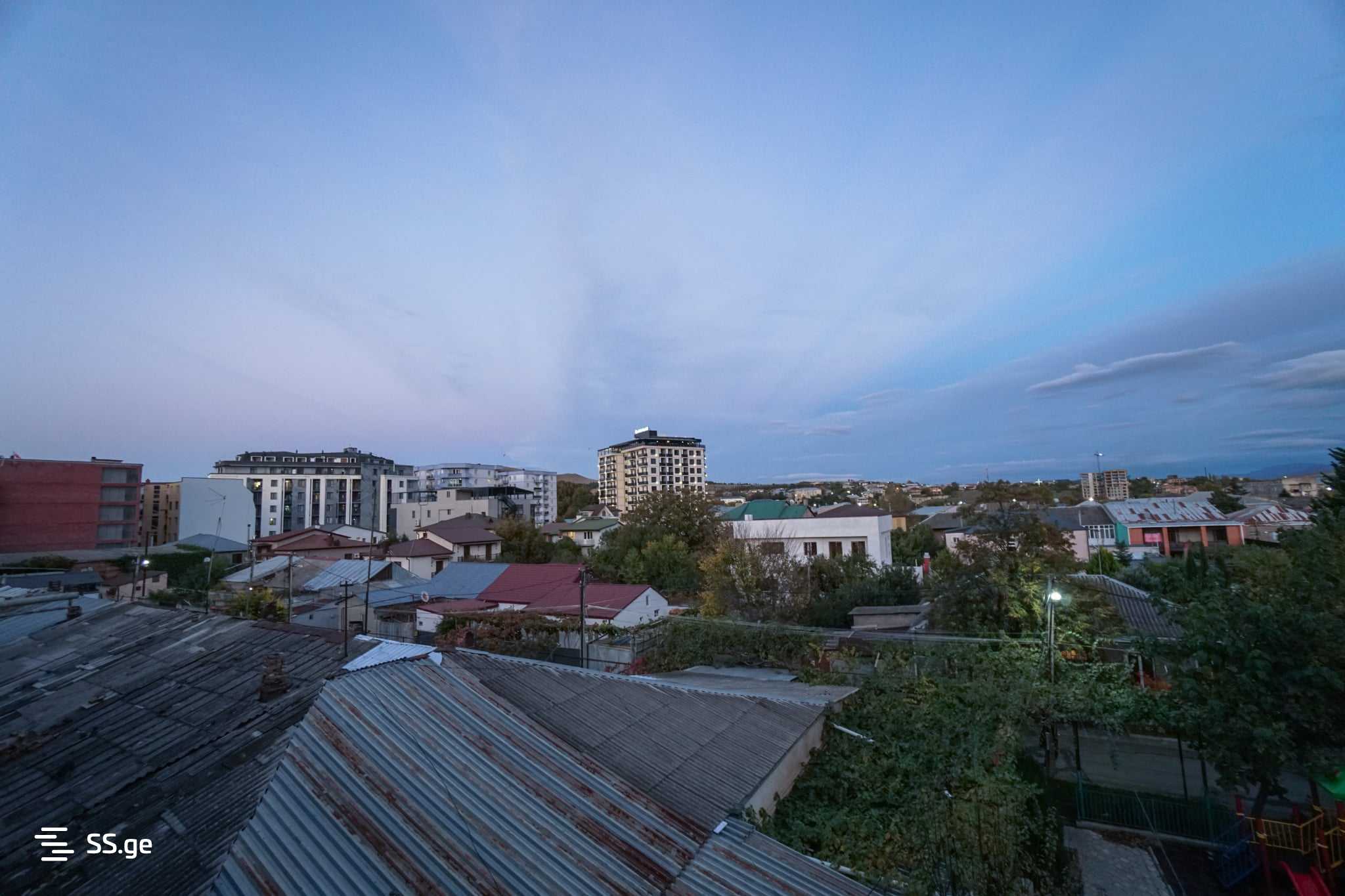 5 Room Flat For Rent. Gori view 4