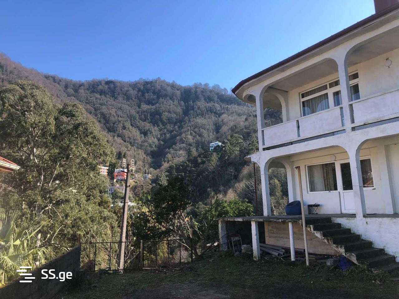 6 Room Private House For Sale view 5