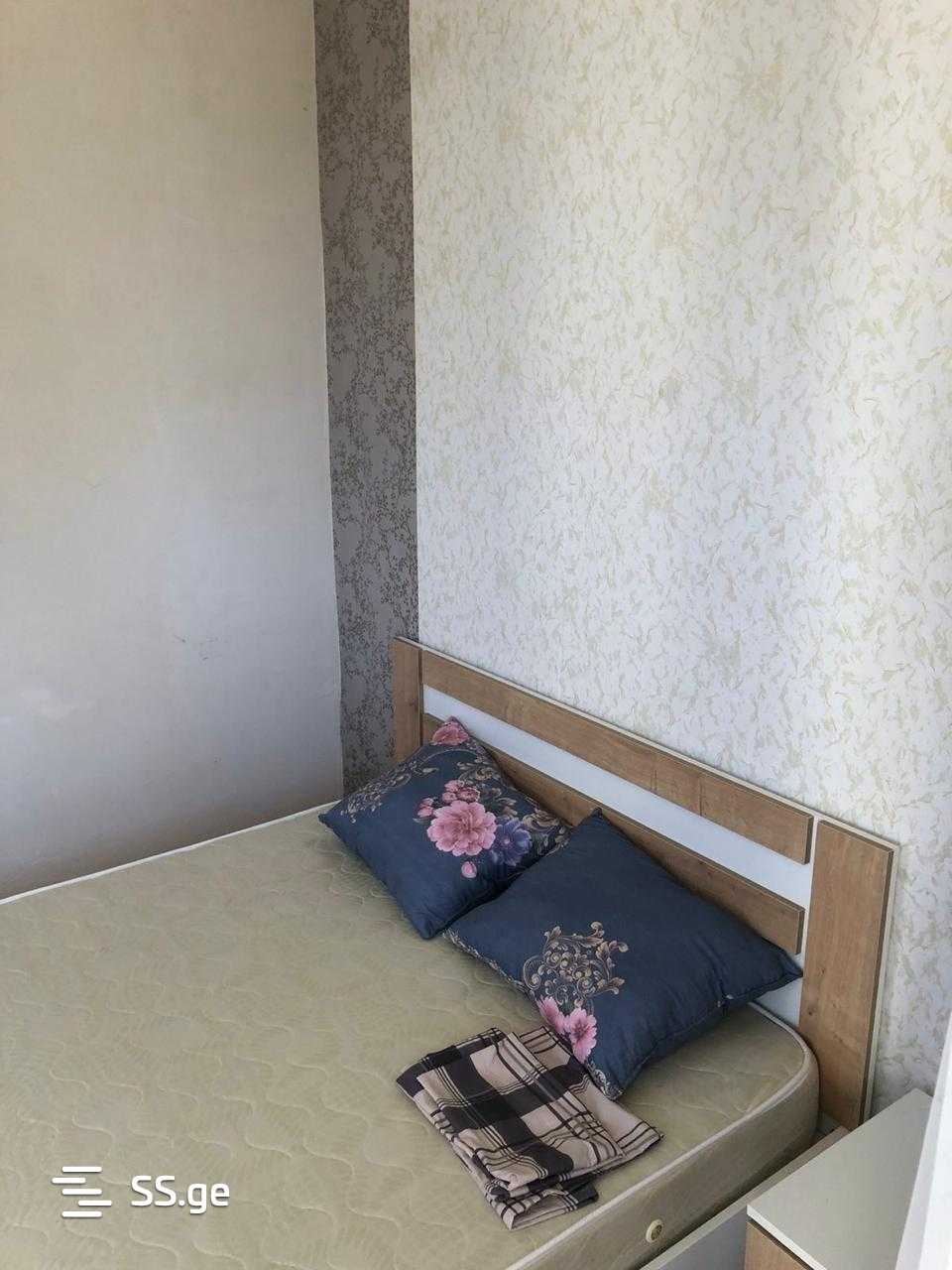 6 Room Private House For Sale view 9