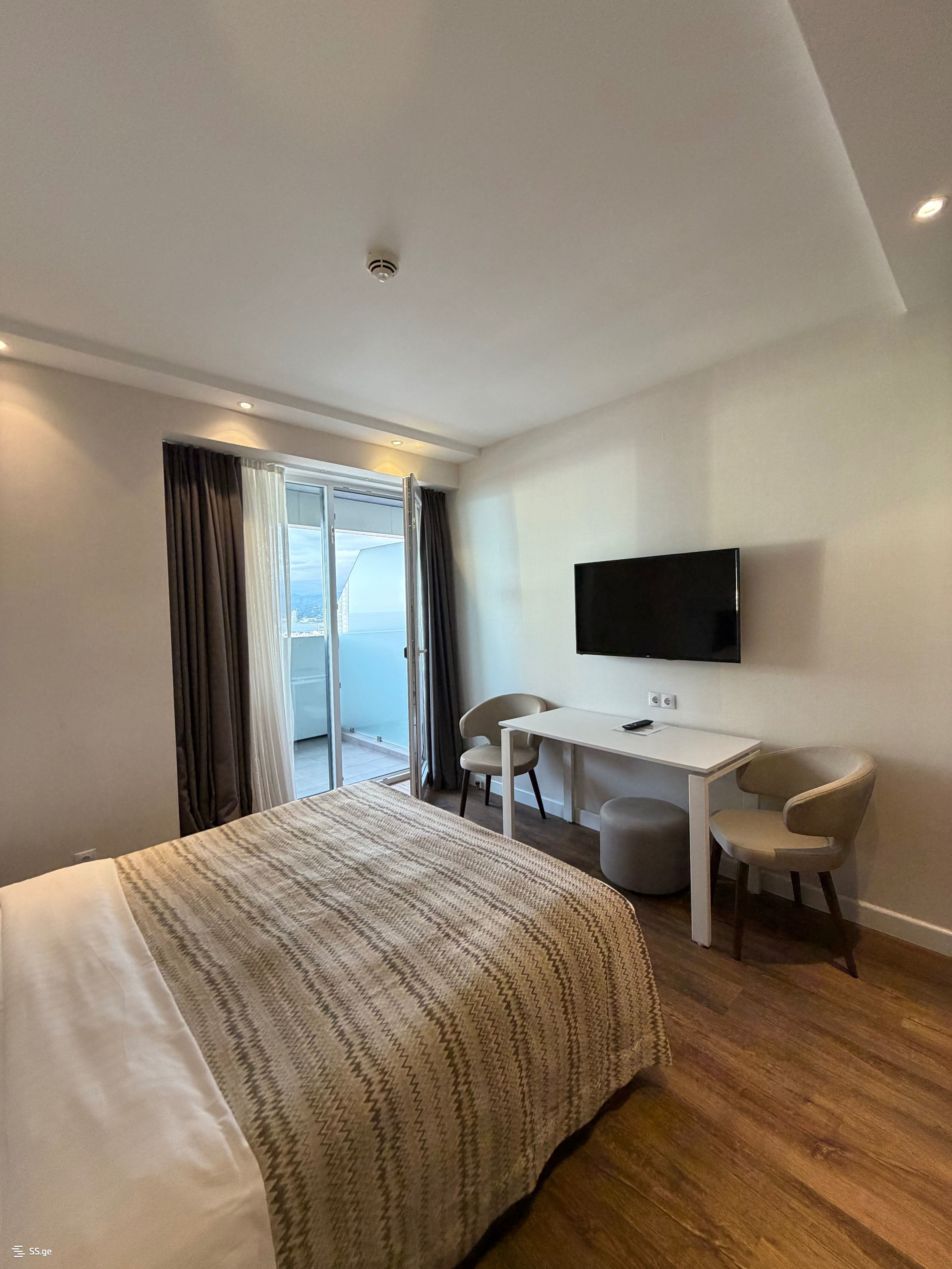 1 room Flat For Sale. Batumi - Bild 4