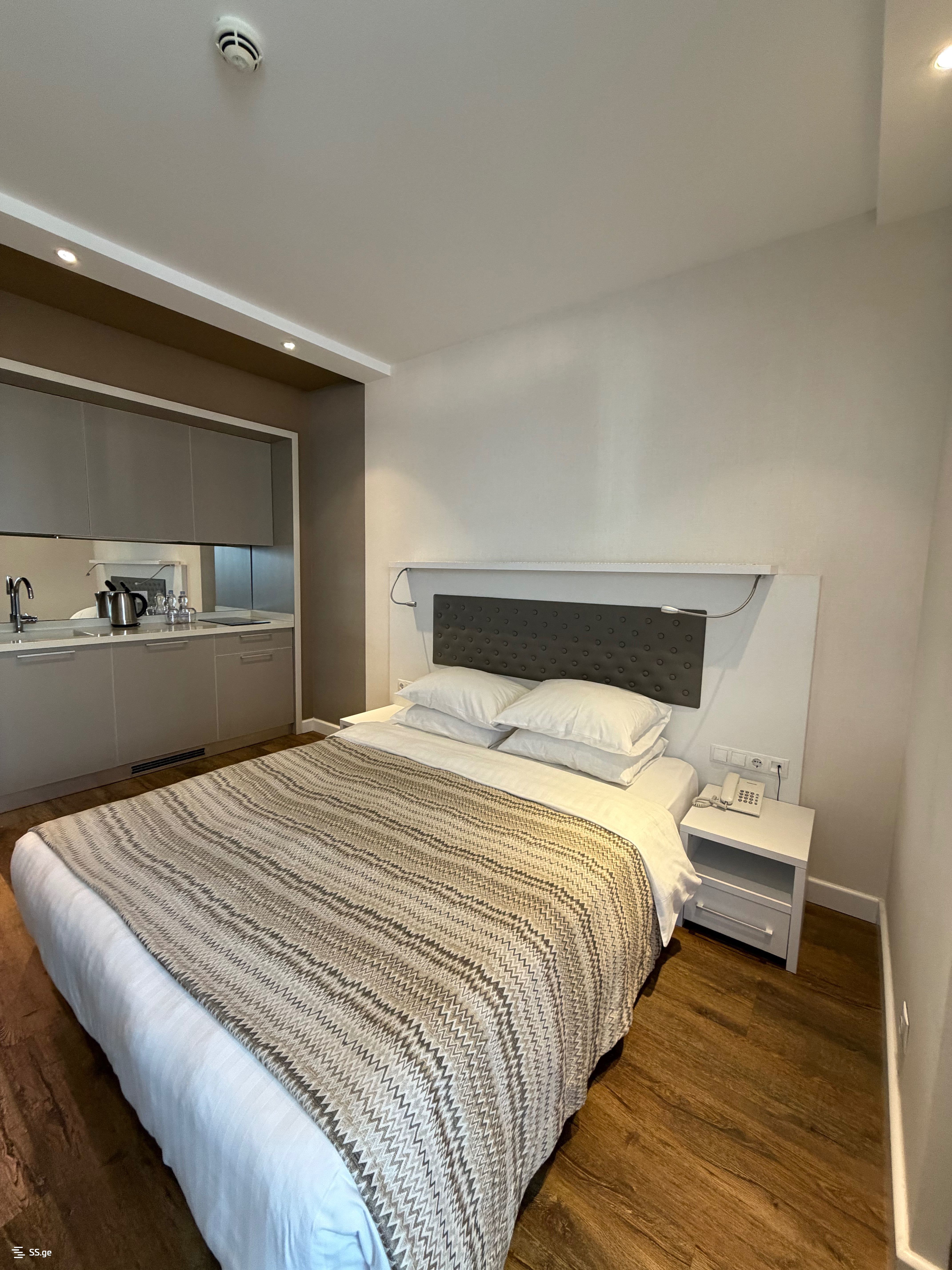 1 room Flat For Sale. Batumi - Bild 5