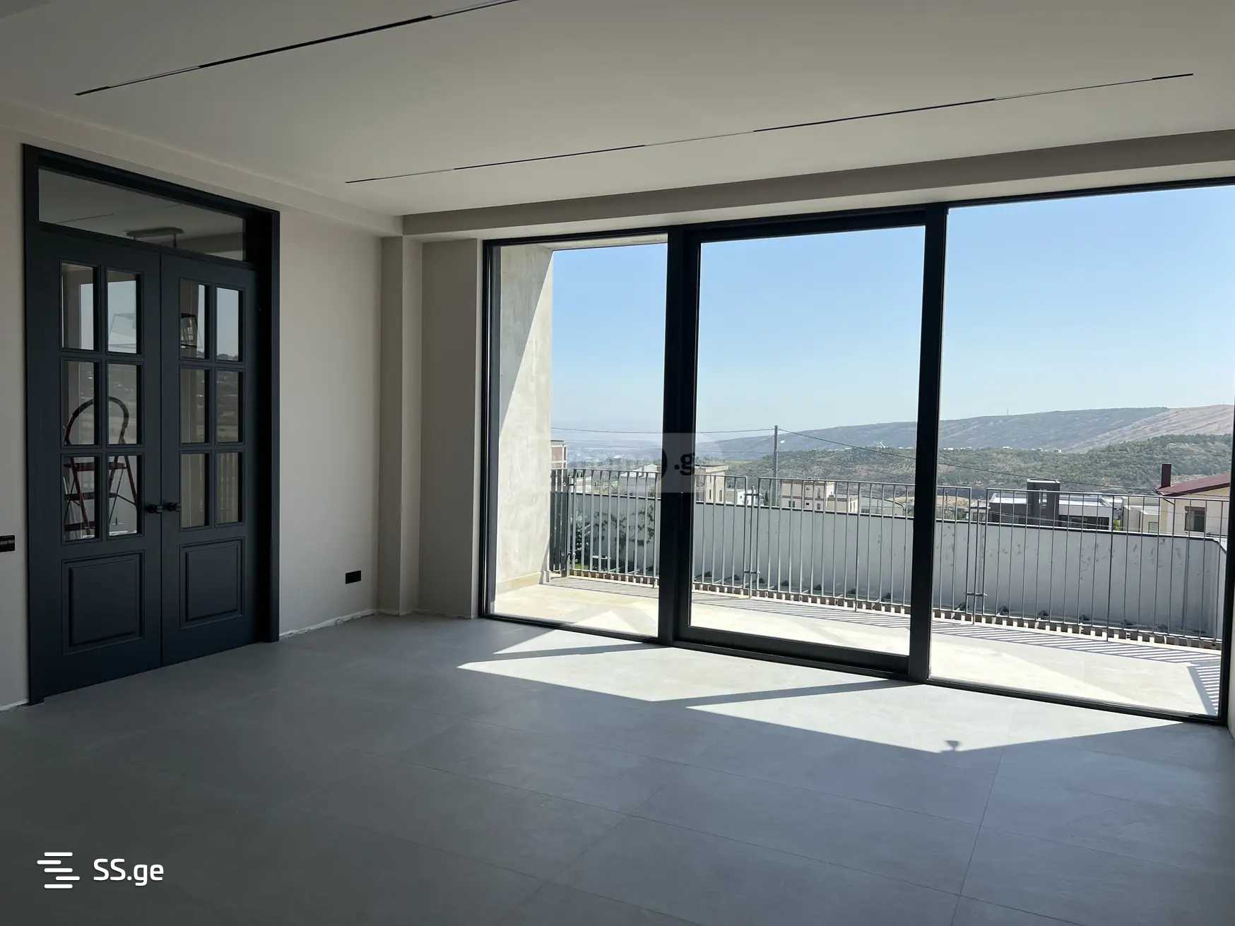 5 Room Private House For Rent. Okrokana view 8