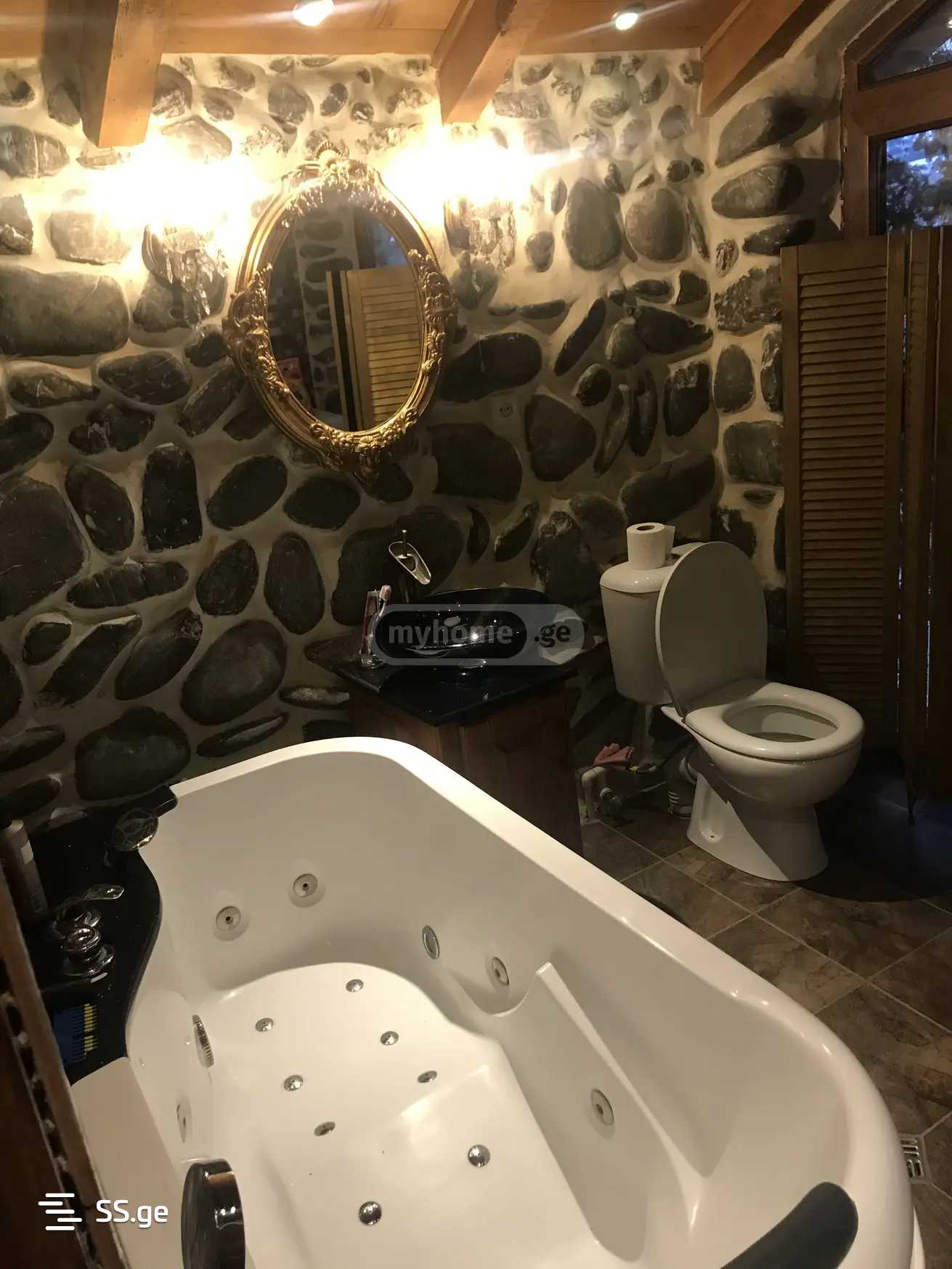 5 Room Private House For Rent. Okrokana view 8