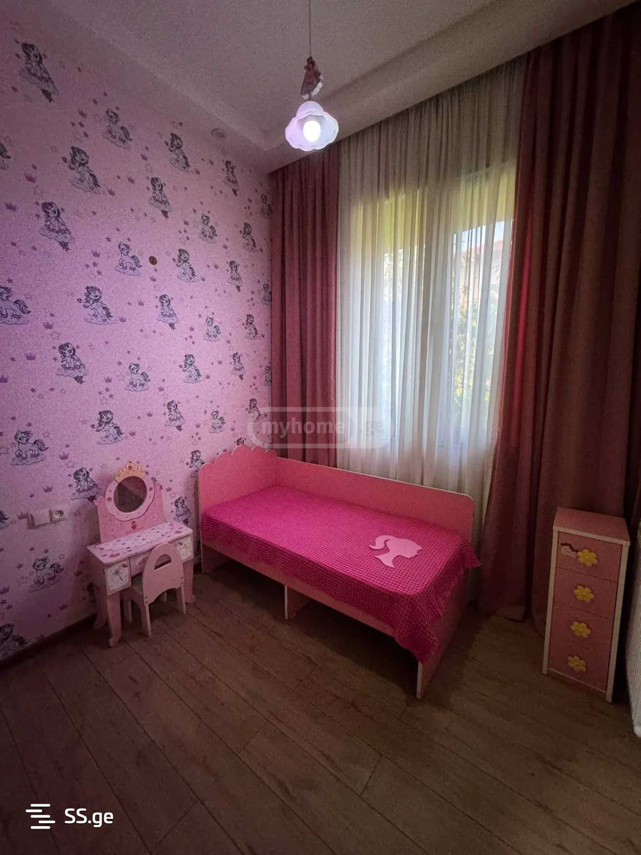 6 Room Private House For Rent. Isani, 1 of 12