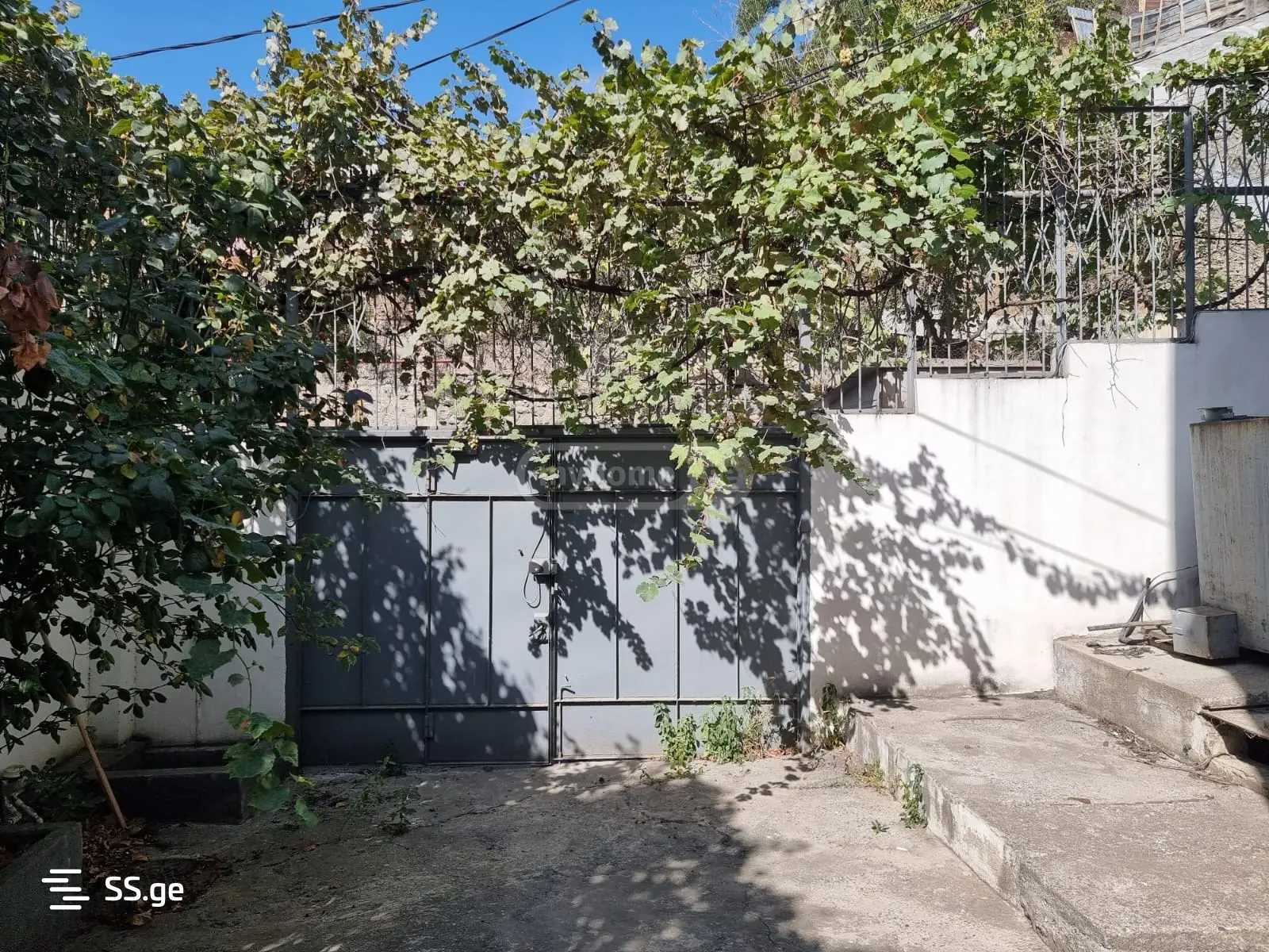 6 Room Private House For Rent. Chugureti, 1 of 12