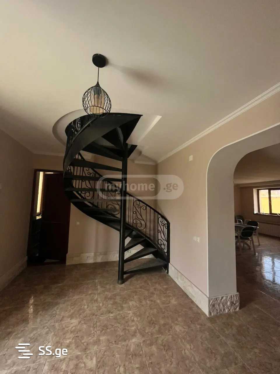 4 Room Private House For Rent. Didi Digomi view 9