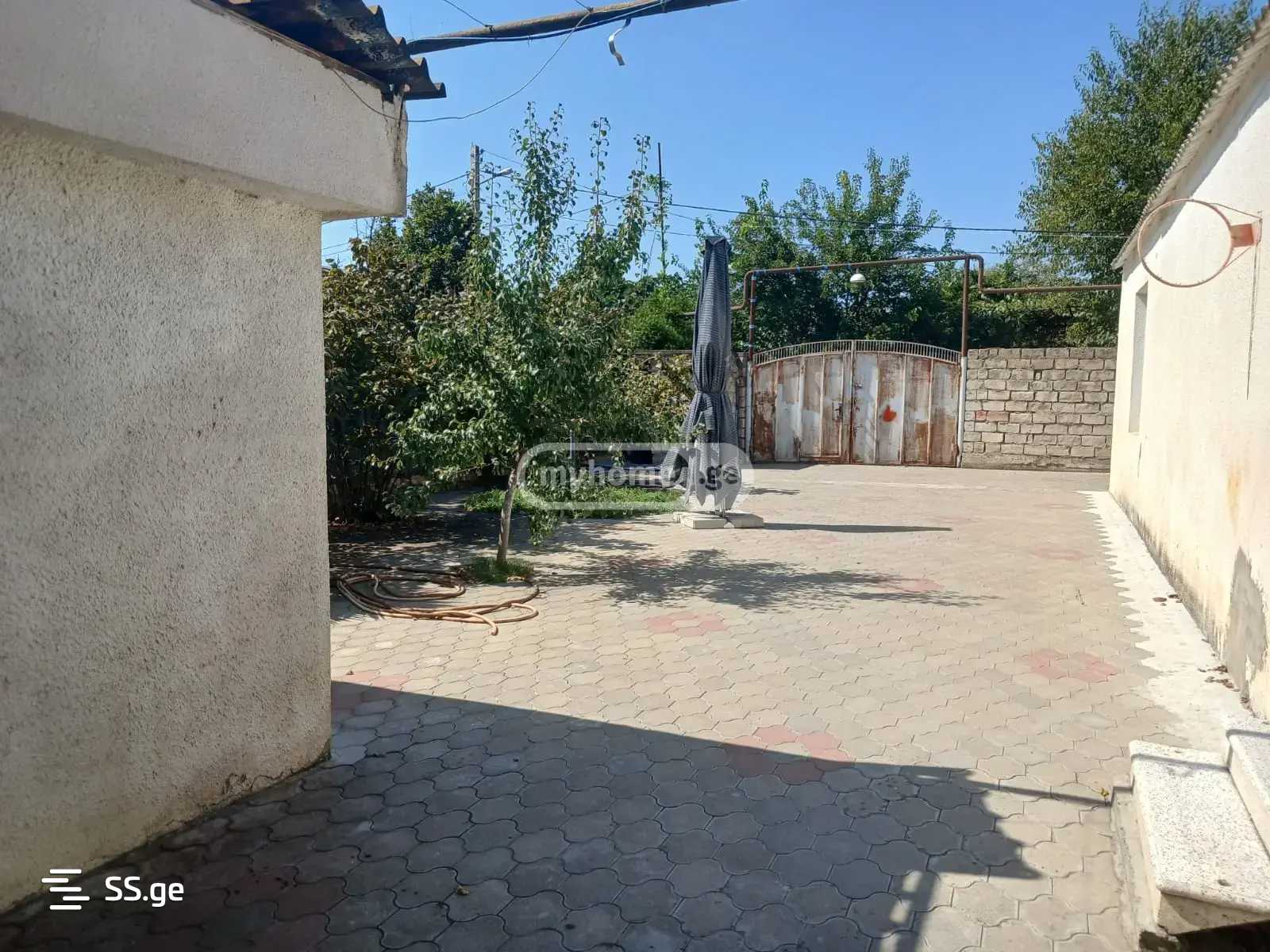 8 Room Private House For Sale view 8
