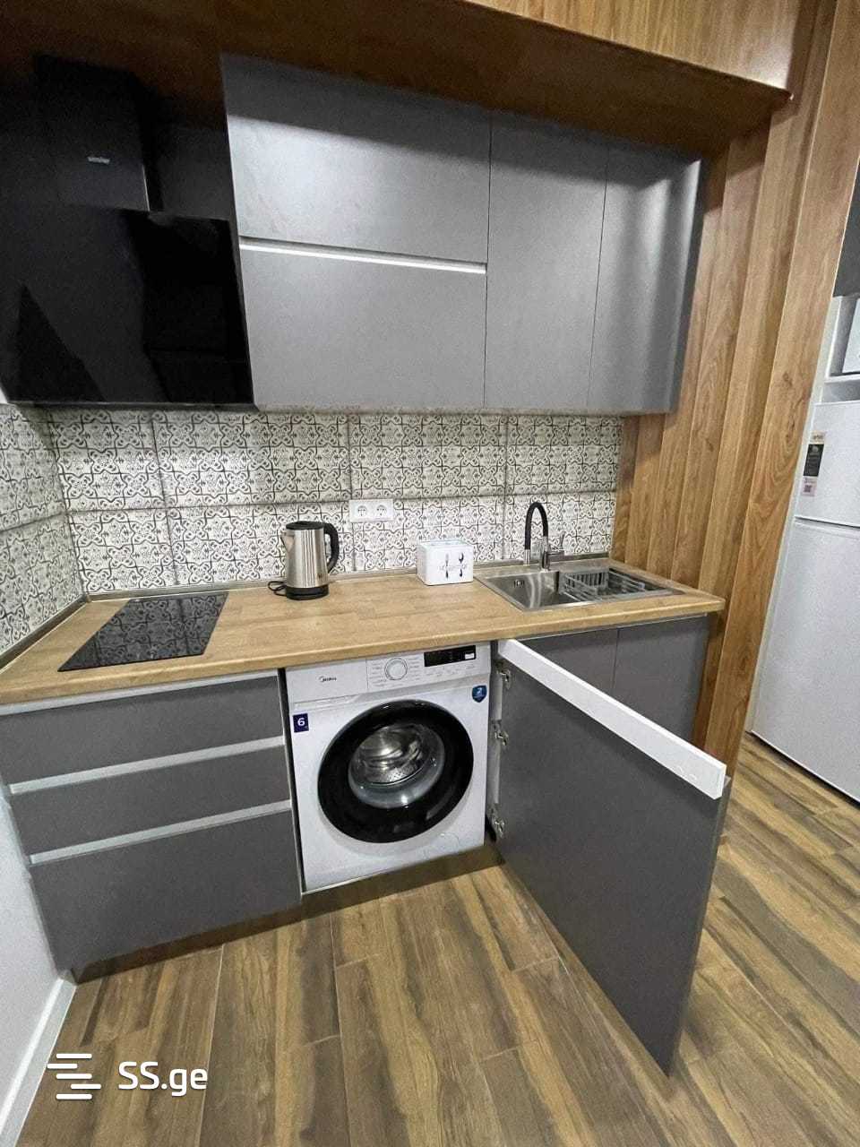 1 Room Flat For Sale view 2