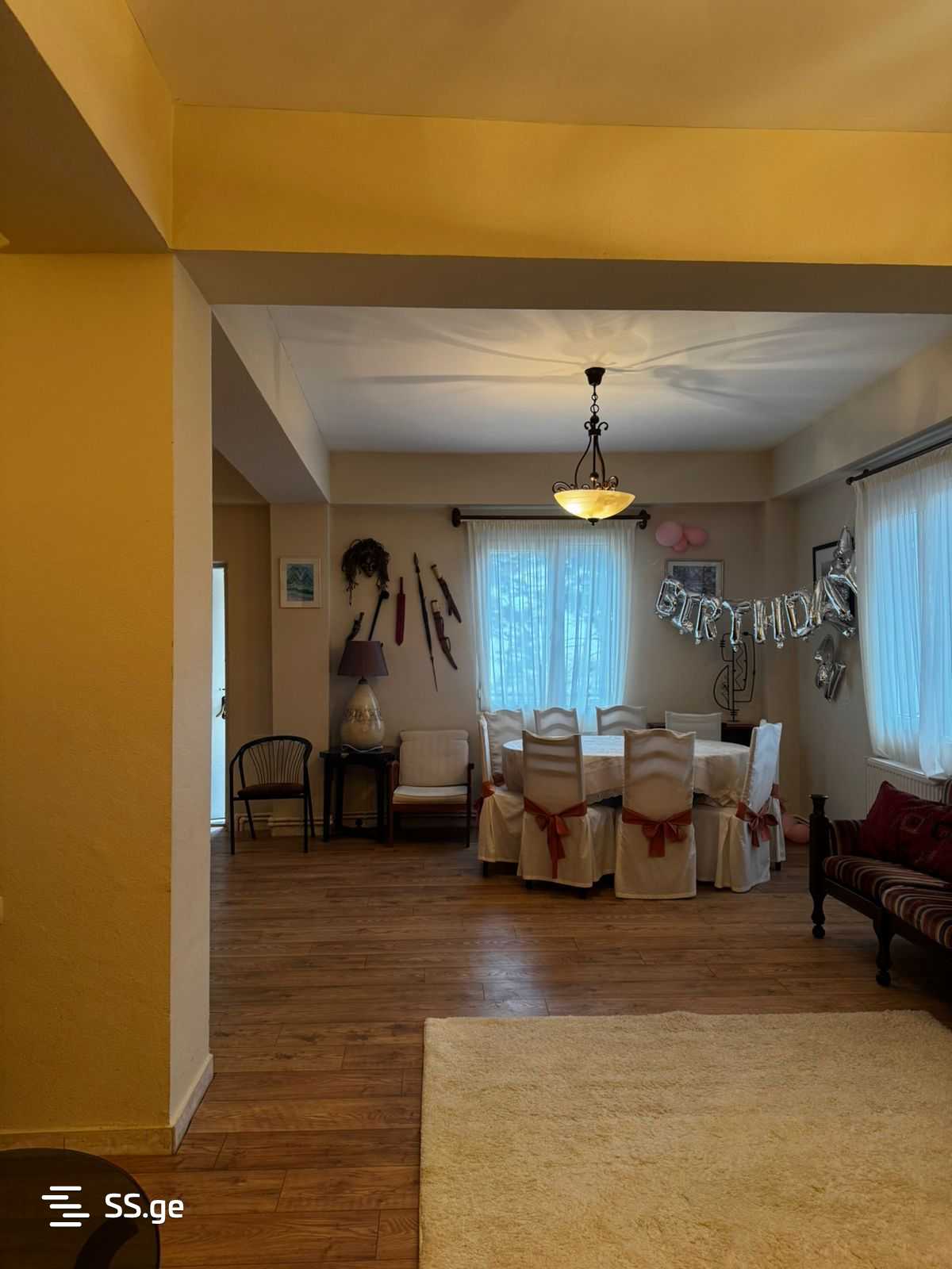 8 Room Private House For Sale view 5