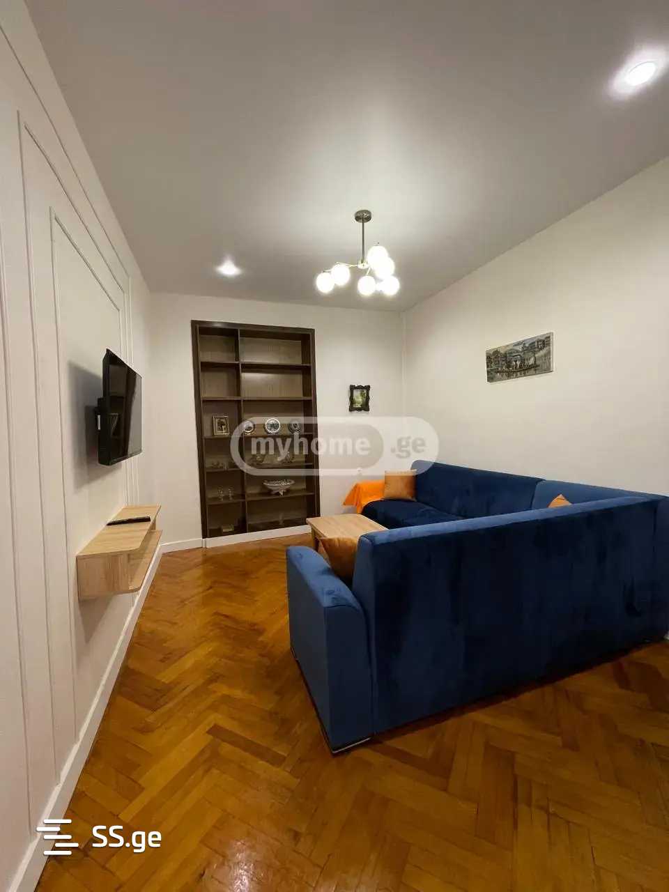 8 Room Flat For Rent. Chugureti, 1 of 12
