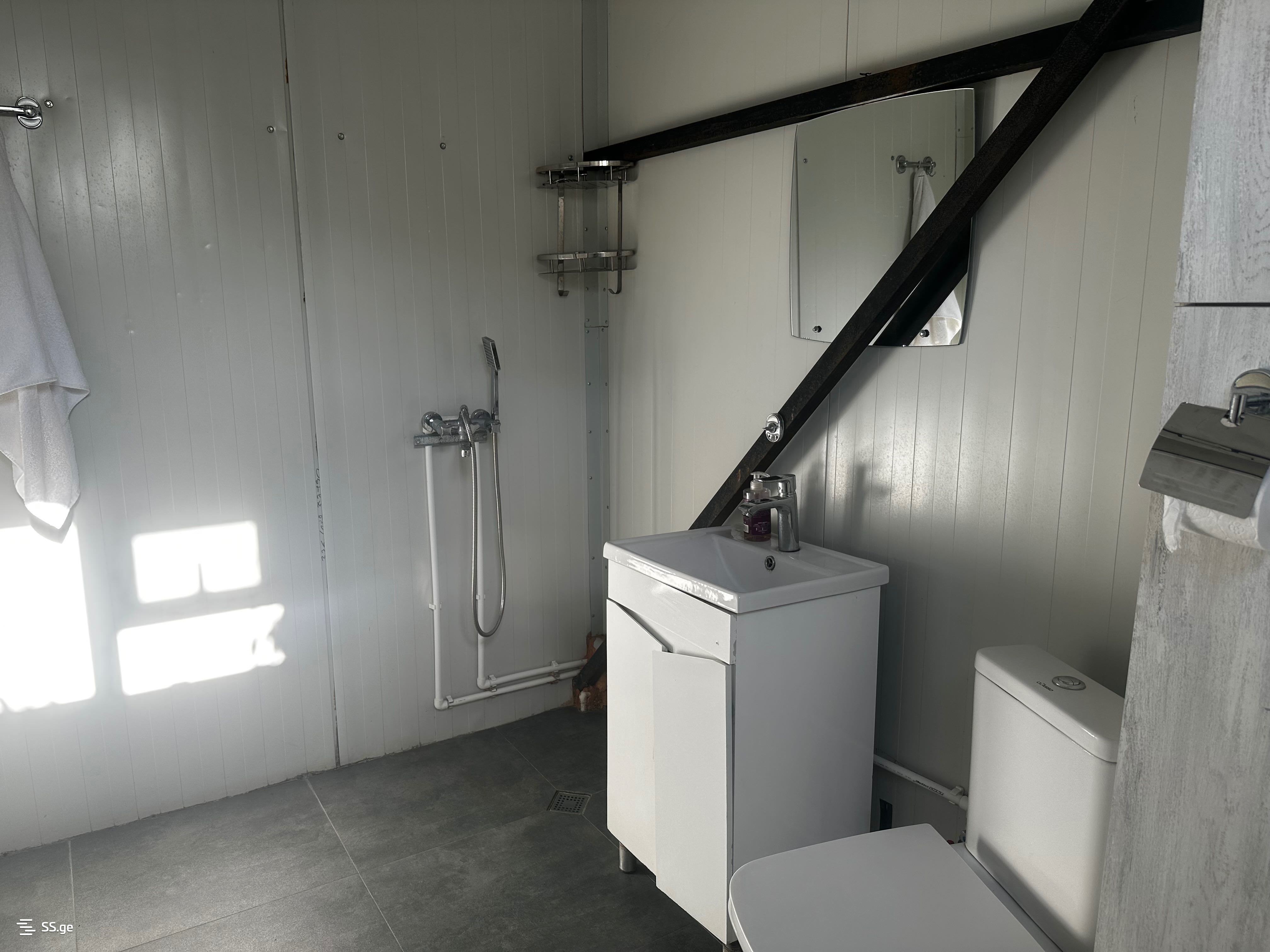 2 Room Private House Daily Rent. Didi Digomi, 1 of 12
