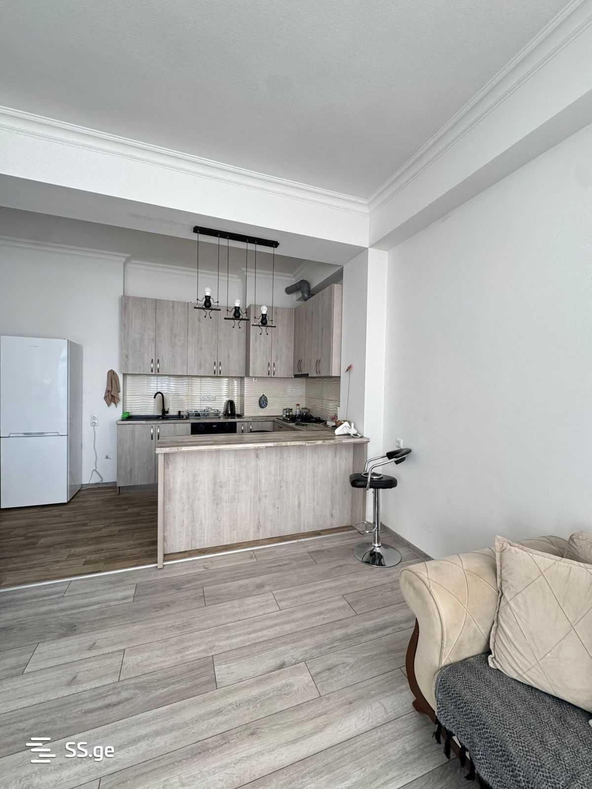 2 room Flat For Rent. Isani - Mehr