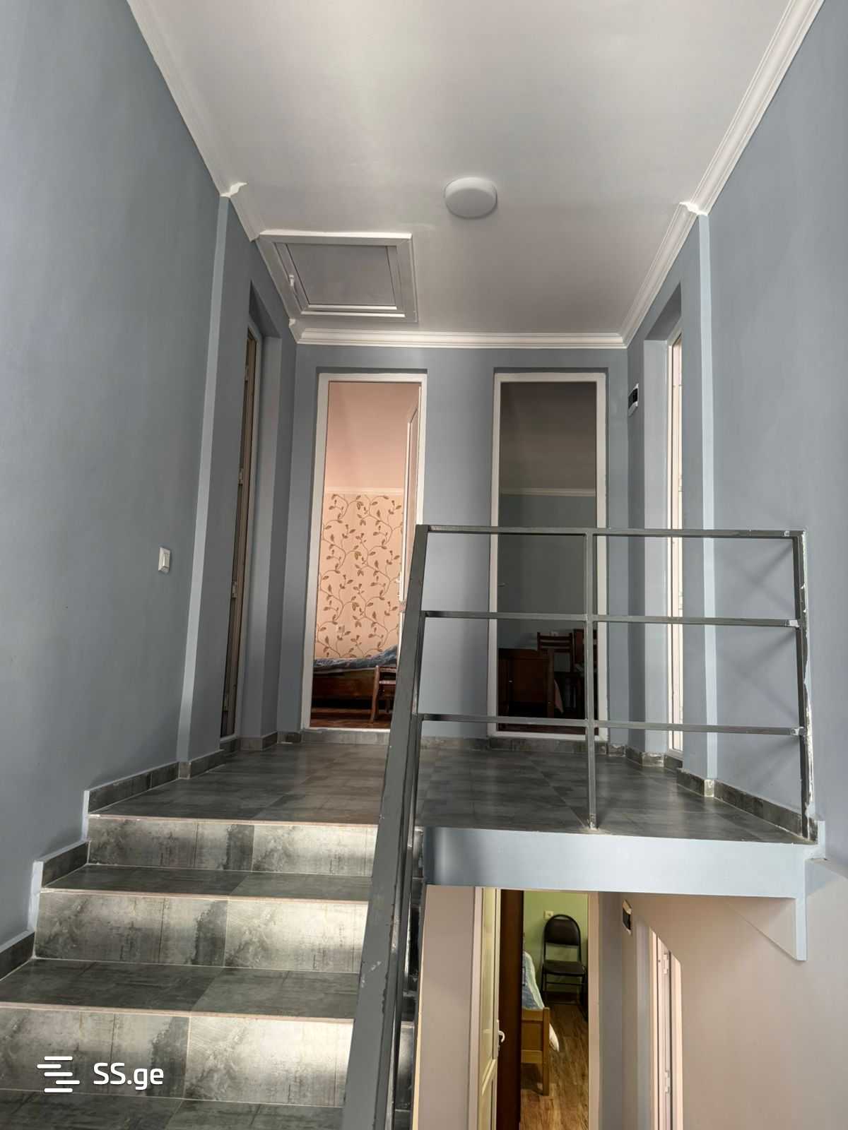 Продажа 12-комната Частный дом view 3