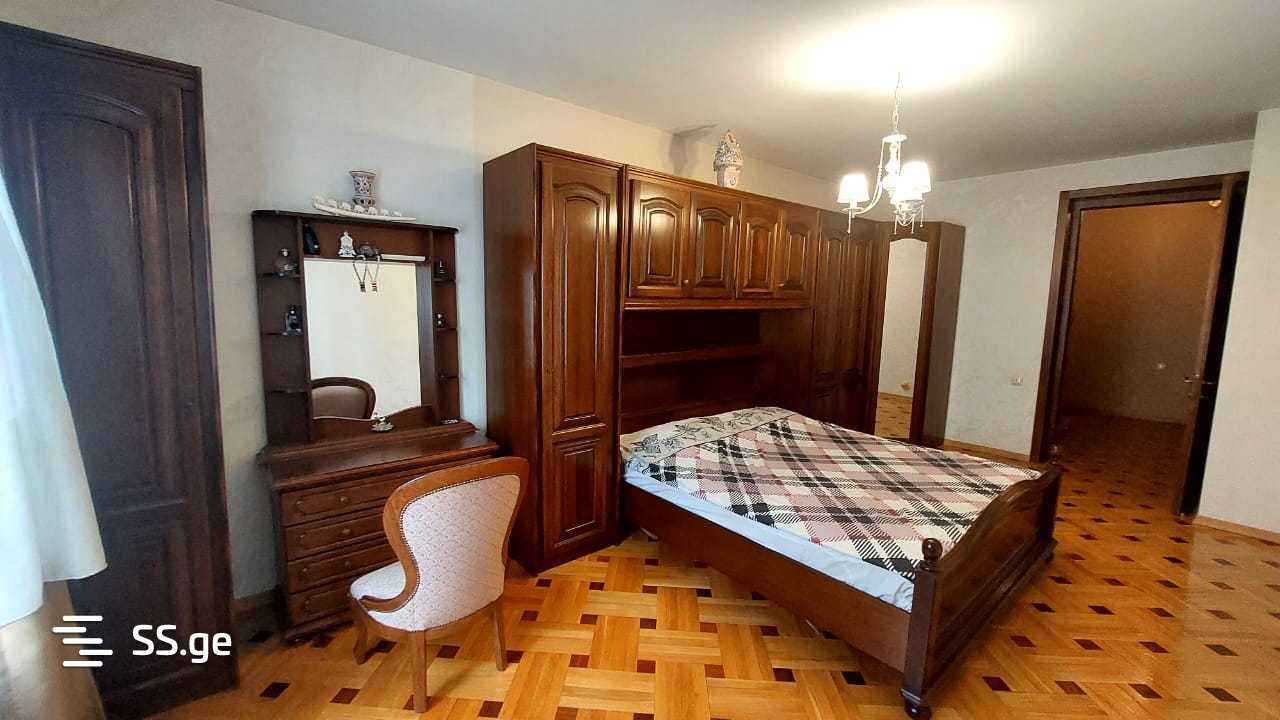 10 Room Hotel For Sale view 12