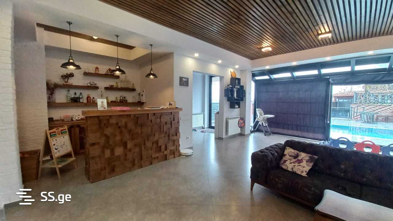11 Room Hotel For Sale view 14