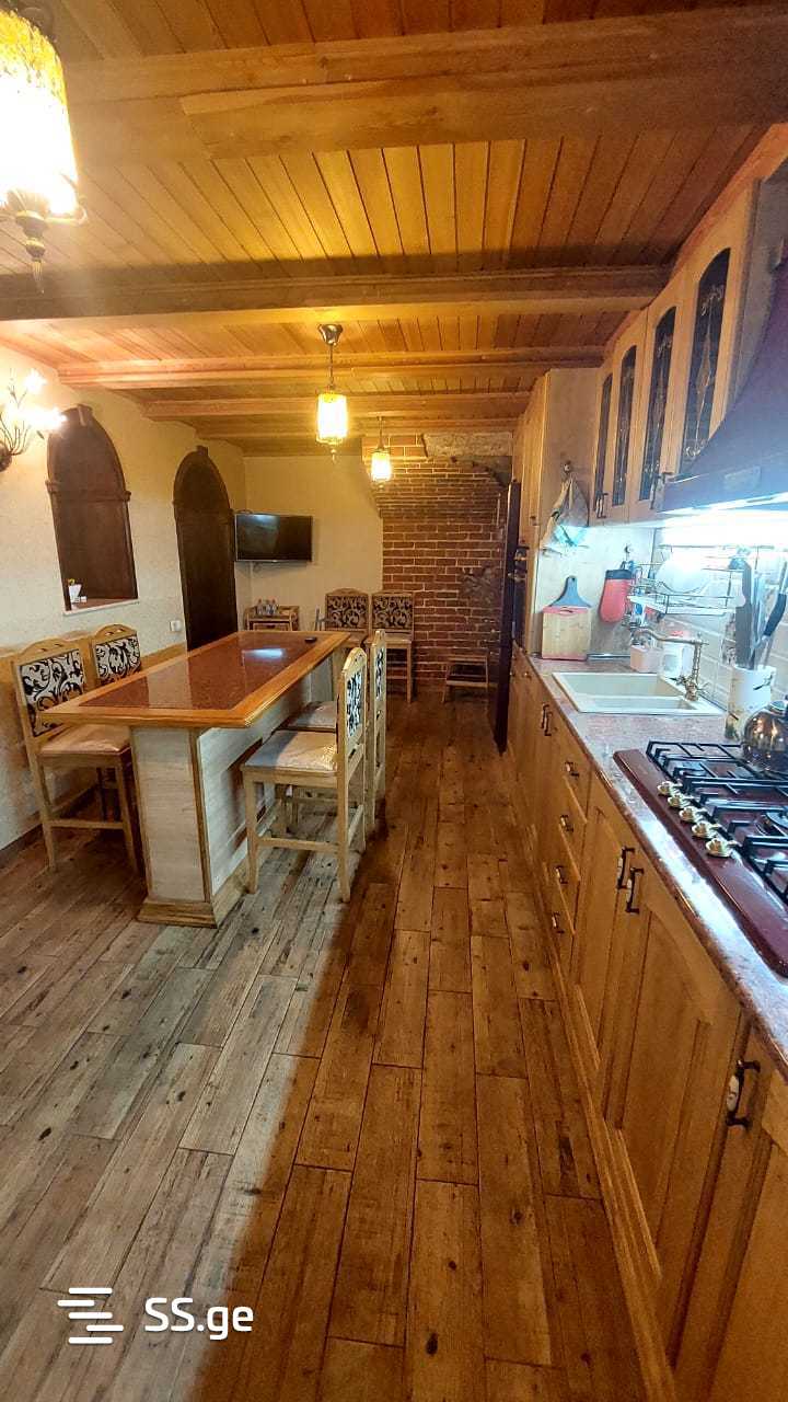 10 Room Hotel For Sale view 4