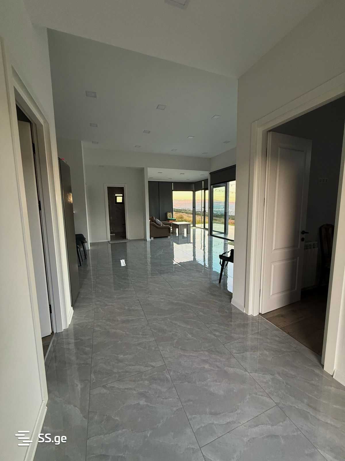 5 Room Summer Cottage Daily Rent. Shindisi view 9