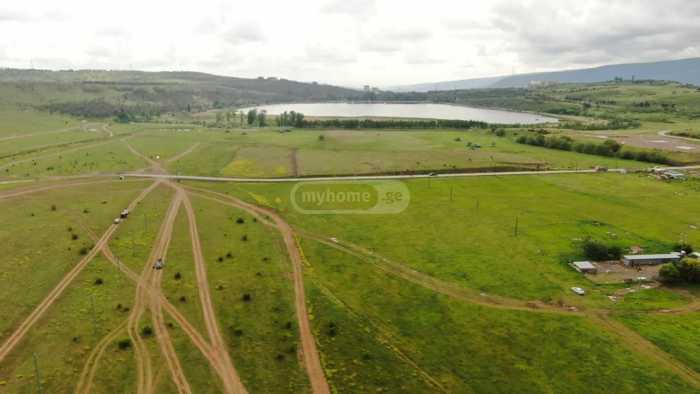 Land For Sale. Lisi lake 