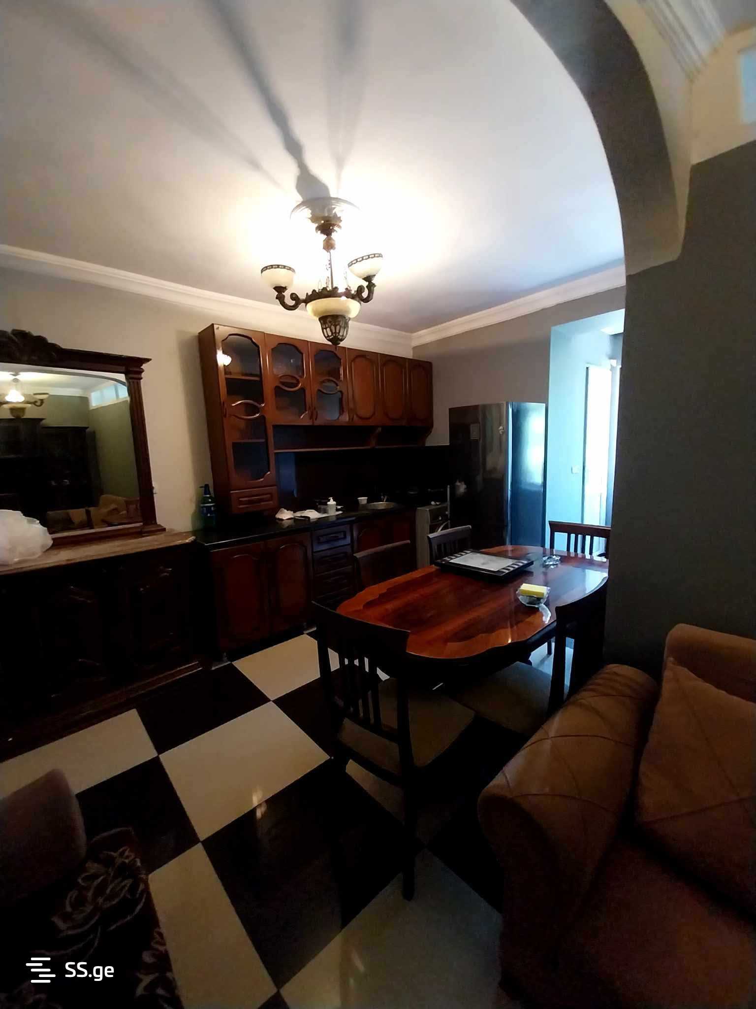 2 Room Flat For Rent. Makhindjauri view 7