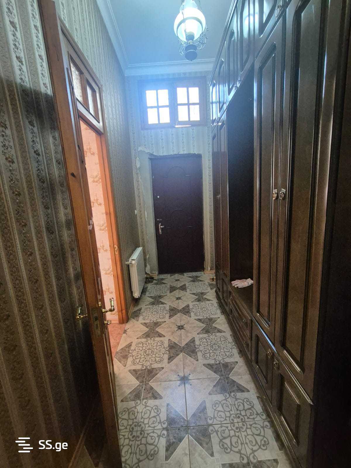 Commercial Space For Sale. Chugureti view 7