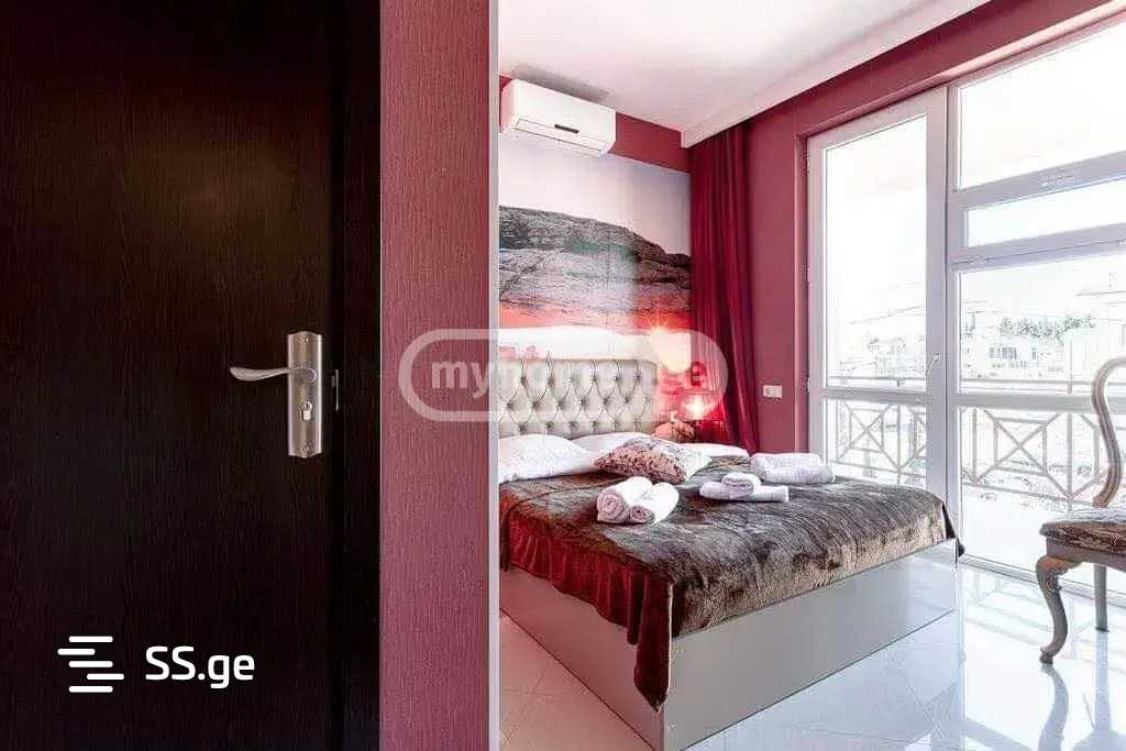 10 Room Private House For Rent. Chugureti view 8