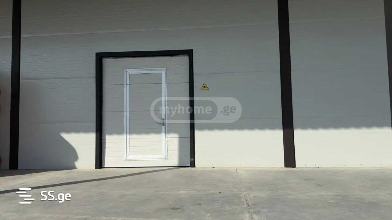 Store-Industrial Property For Rent. Natakhtari view 3