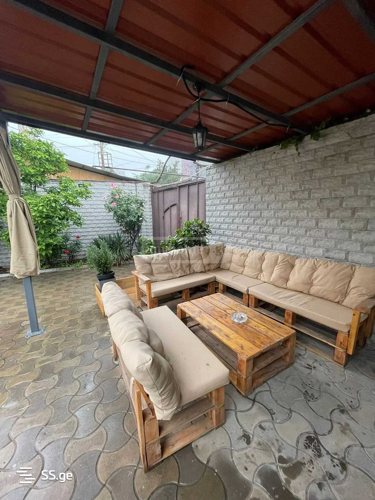 8 Room Hotel For Rent. Isani, 11 of 12