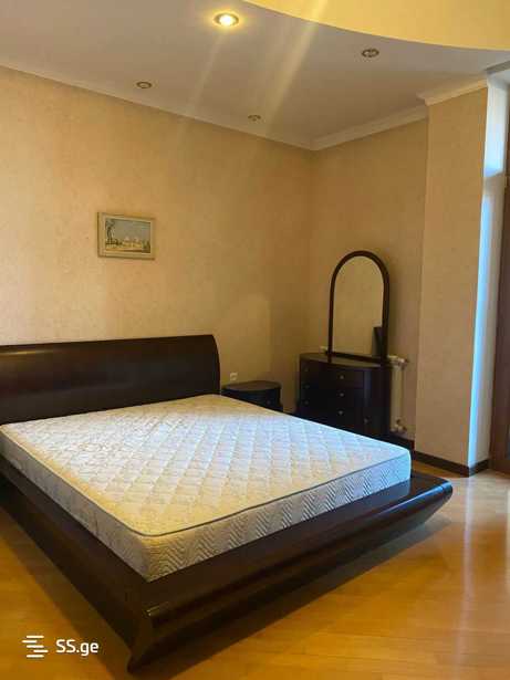 https://static.ss.ge/20251110/11_33523e0f-fb95-4968-8093-1663b14d7a68_Thumb.jpg