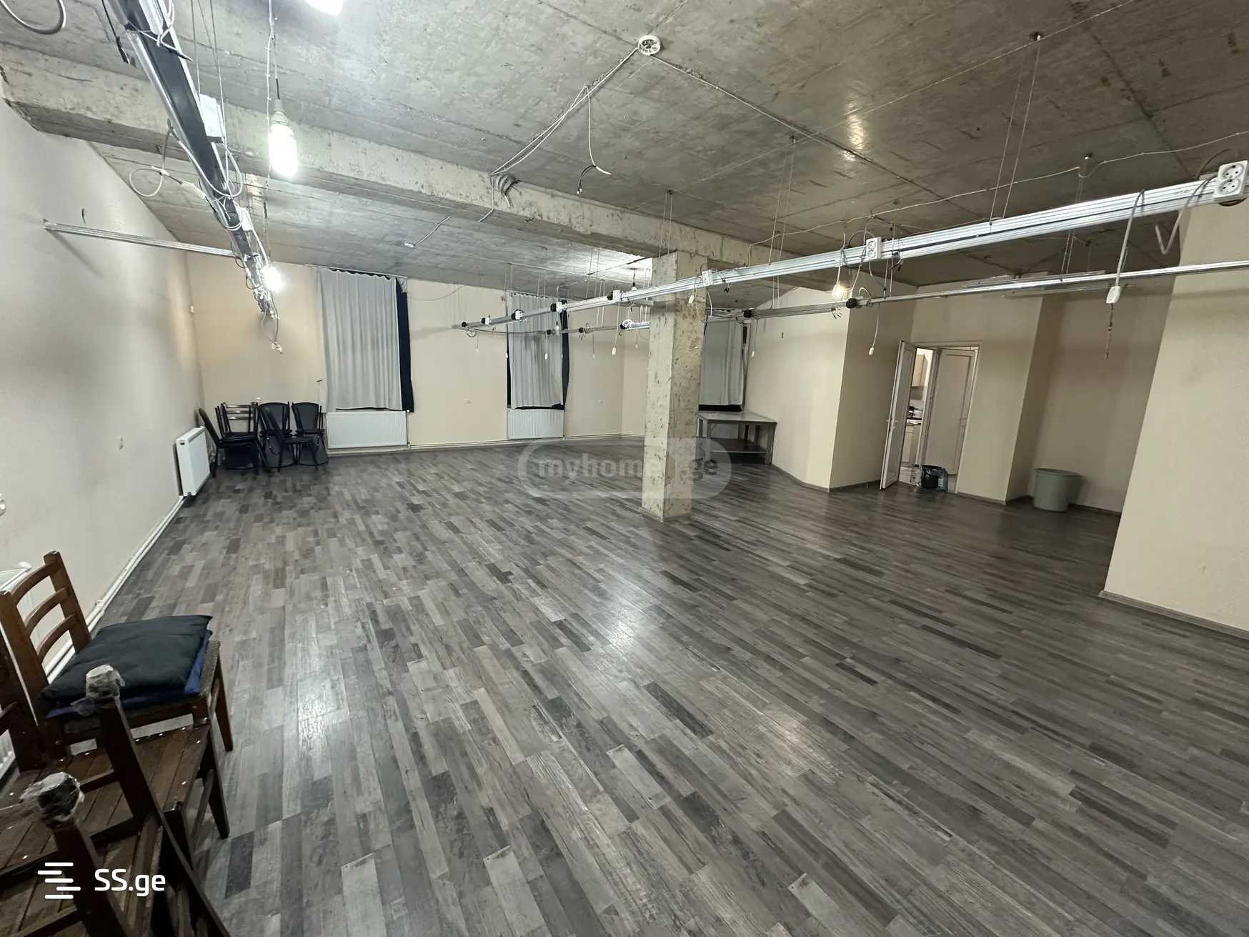 Office For Rent. Isani, 1 of 11